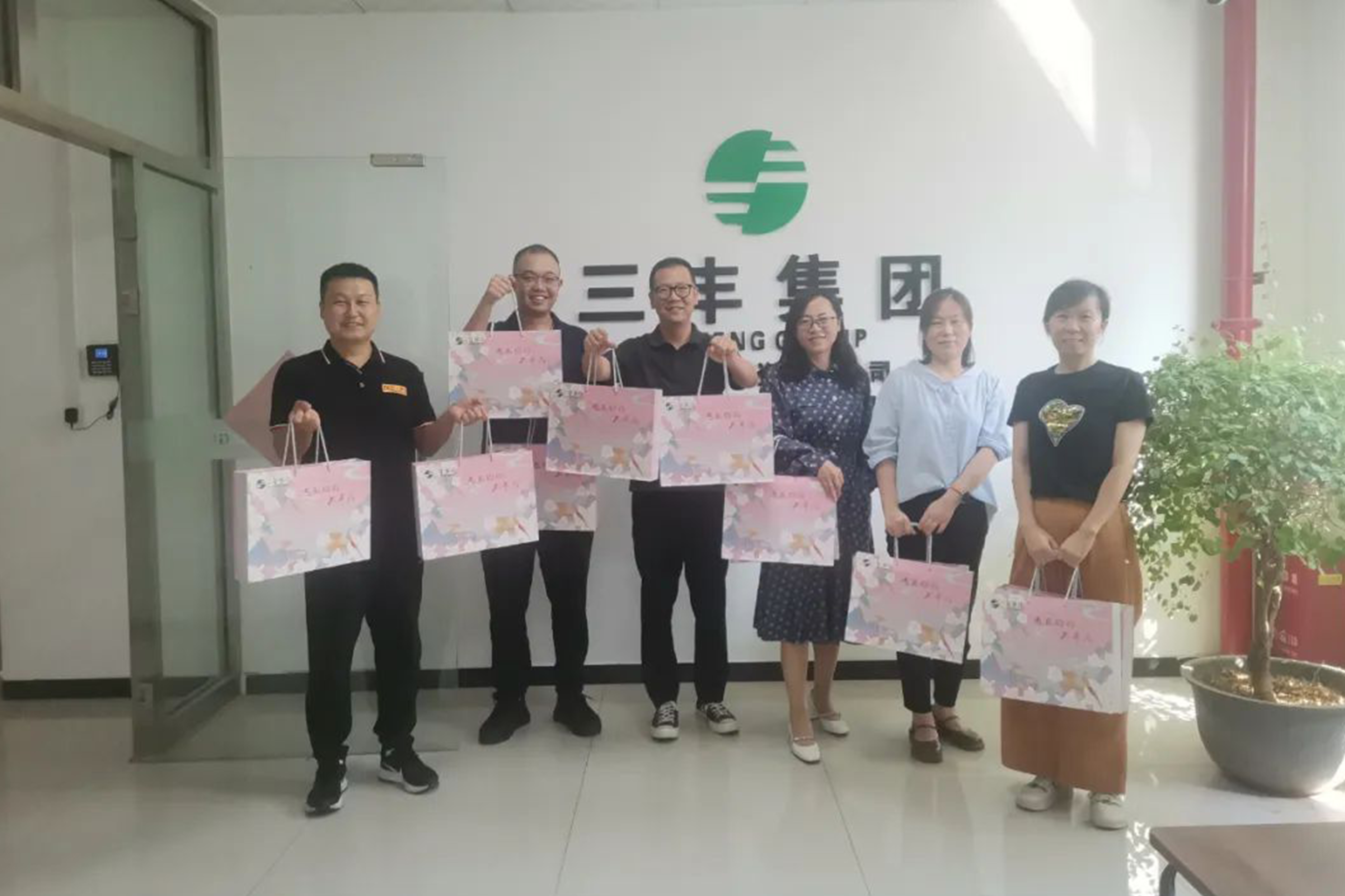 首页| 尊龙集团中国官方网站